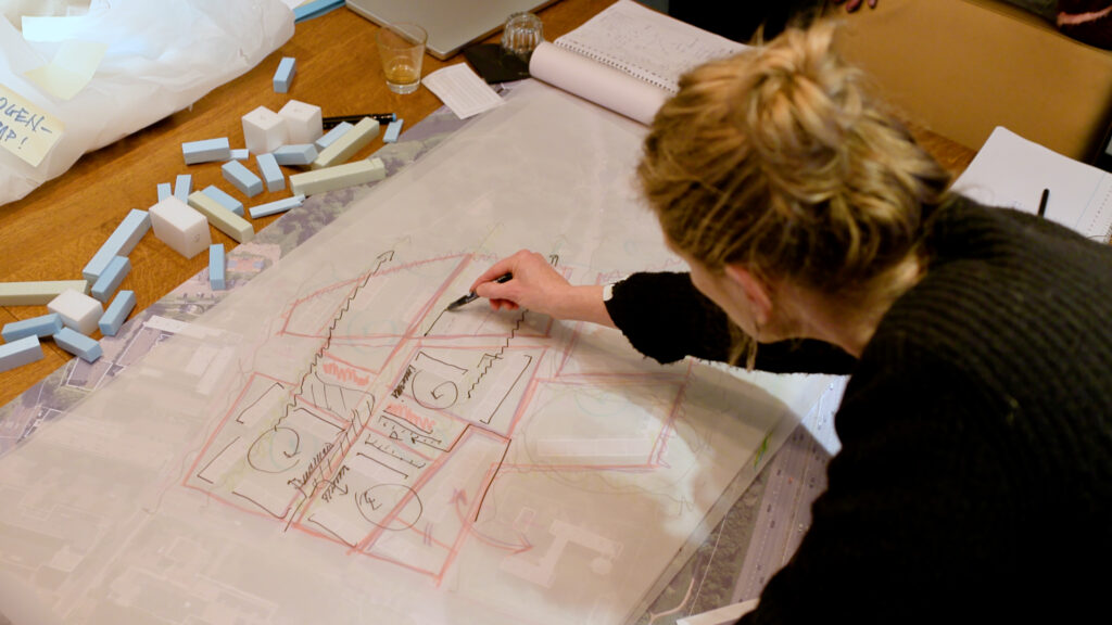 Hogenkamp Verduurzaamt, WijBedrijf Dieze en gemeente Zwolle slaan de handen ineen